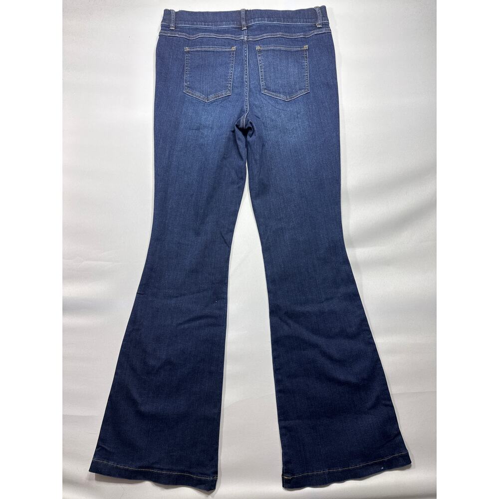 NWT Spanx Women's Flare Blue Stretch Denim Pull On Jeans - Size XL (34x34) - Picture 2 of 6